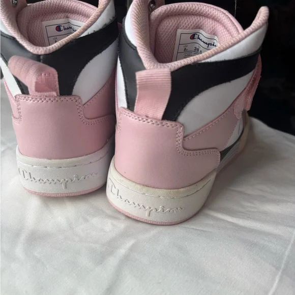 Lightly used Champion Sneakers - Picture 7 of 10